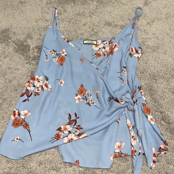 Tops - 🎉 HP 🎉 2Bella Baby Blue Tank Top Size Small